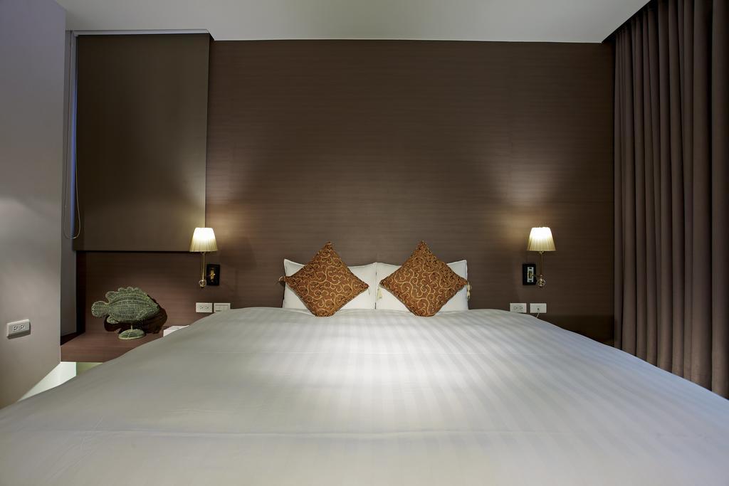 Micasa Hotel Taichung Exterior photo
