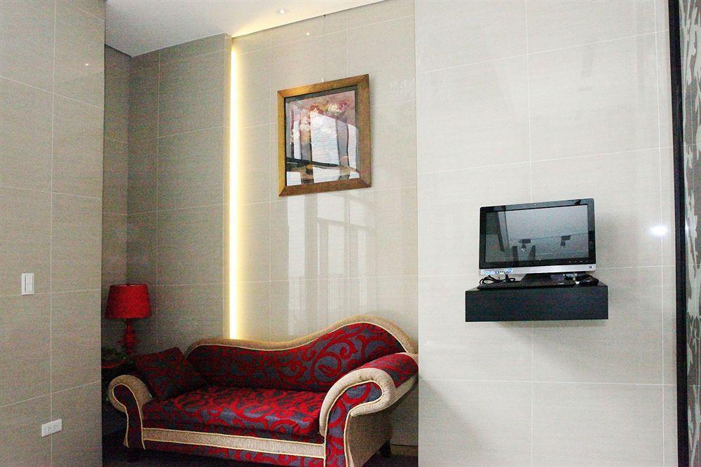Micasa Hotel Taichung Exterior photo