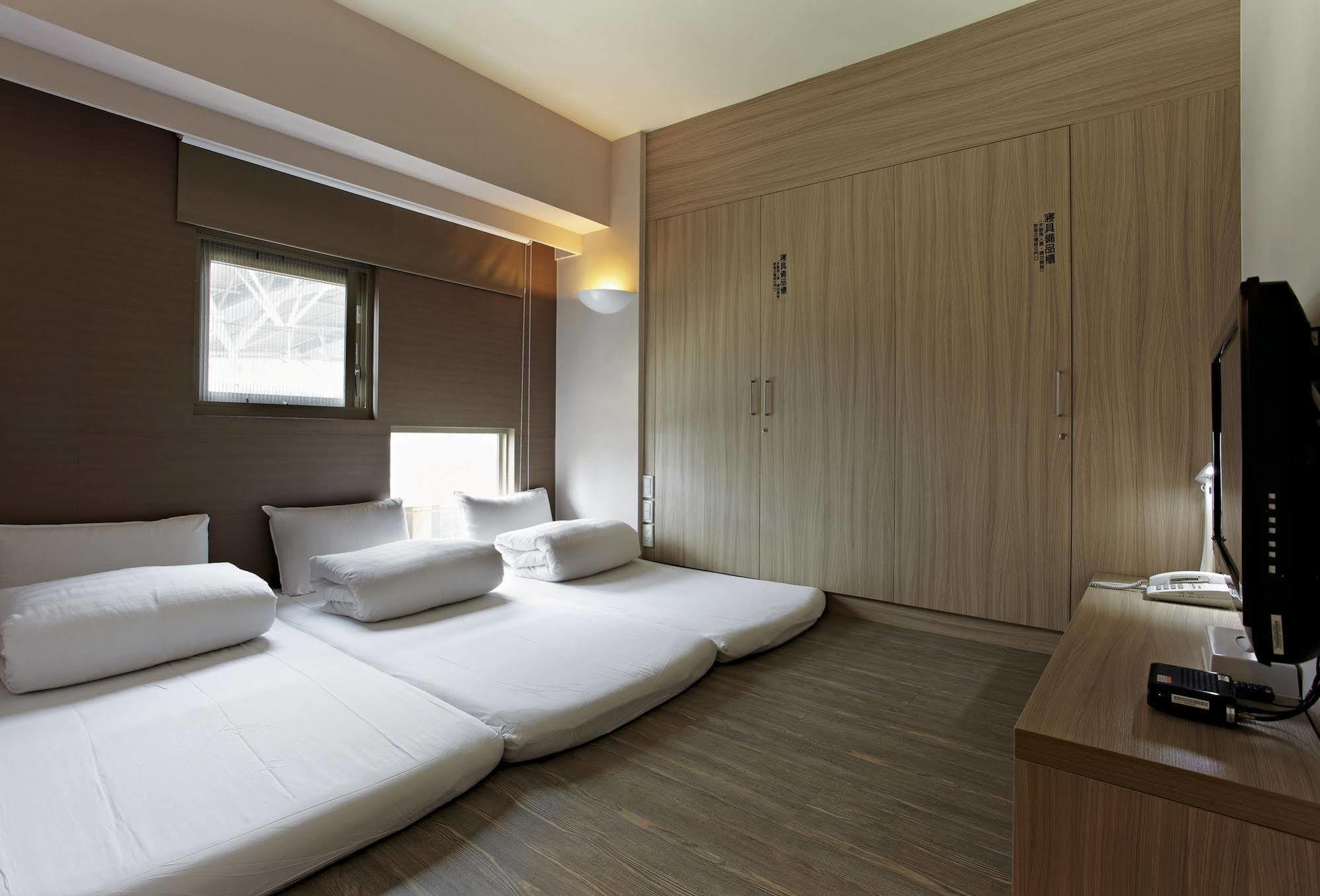 Micasa Hotel Taichung Exterior photo