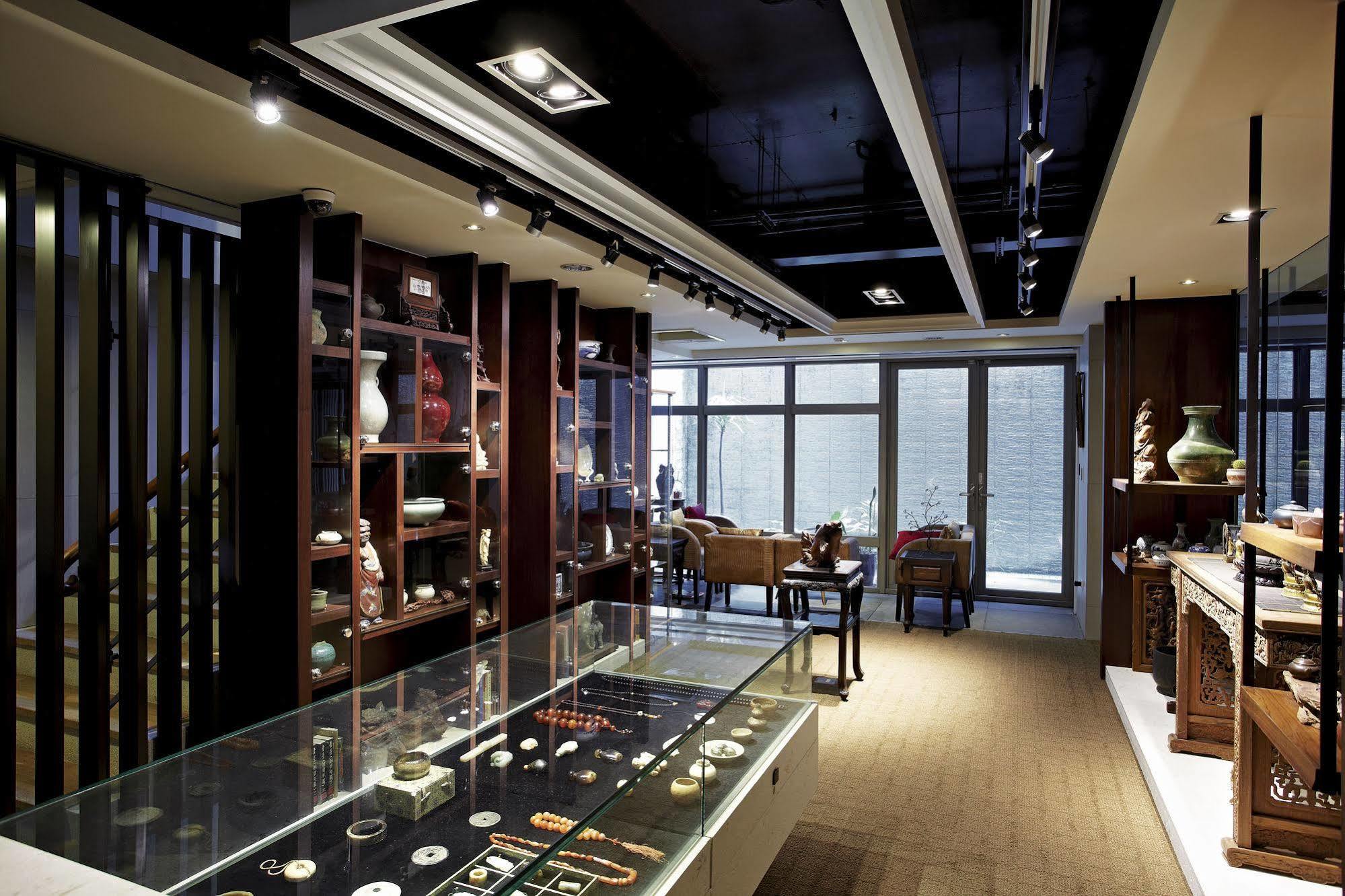 Micasa Hotel Taichung Exterior photo