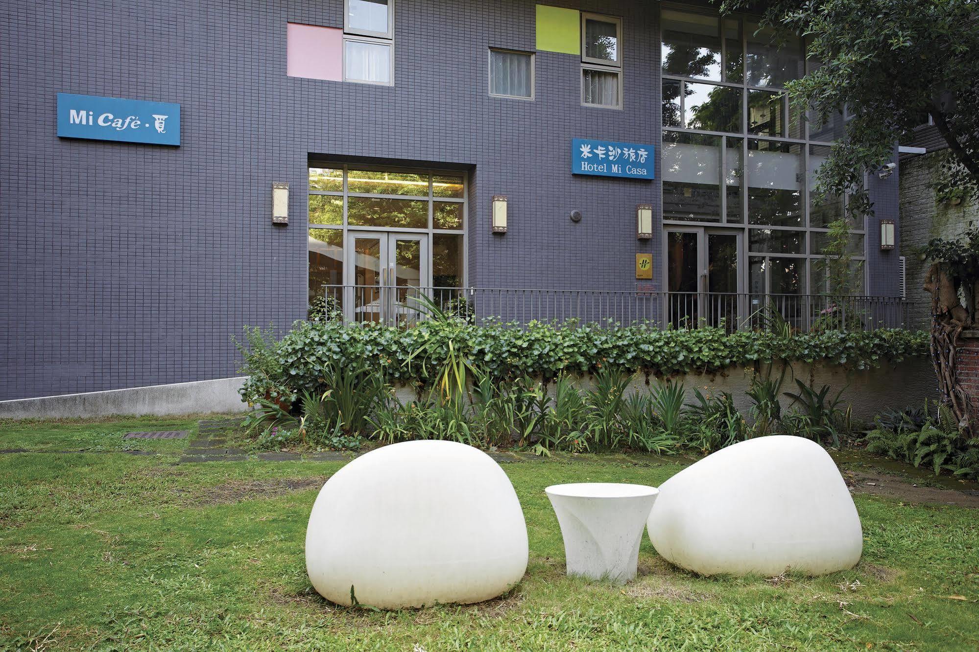 Micasa Hotel Taichung Exterior photo